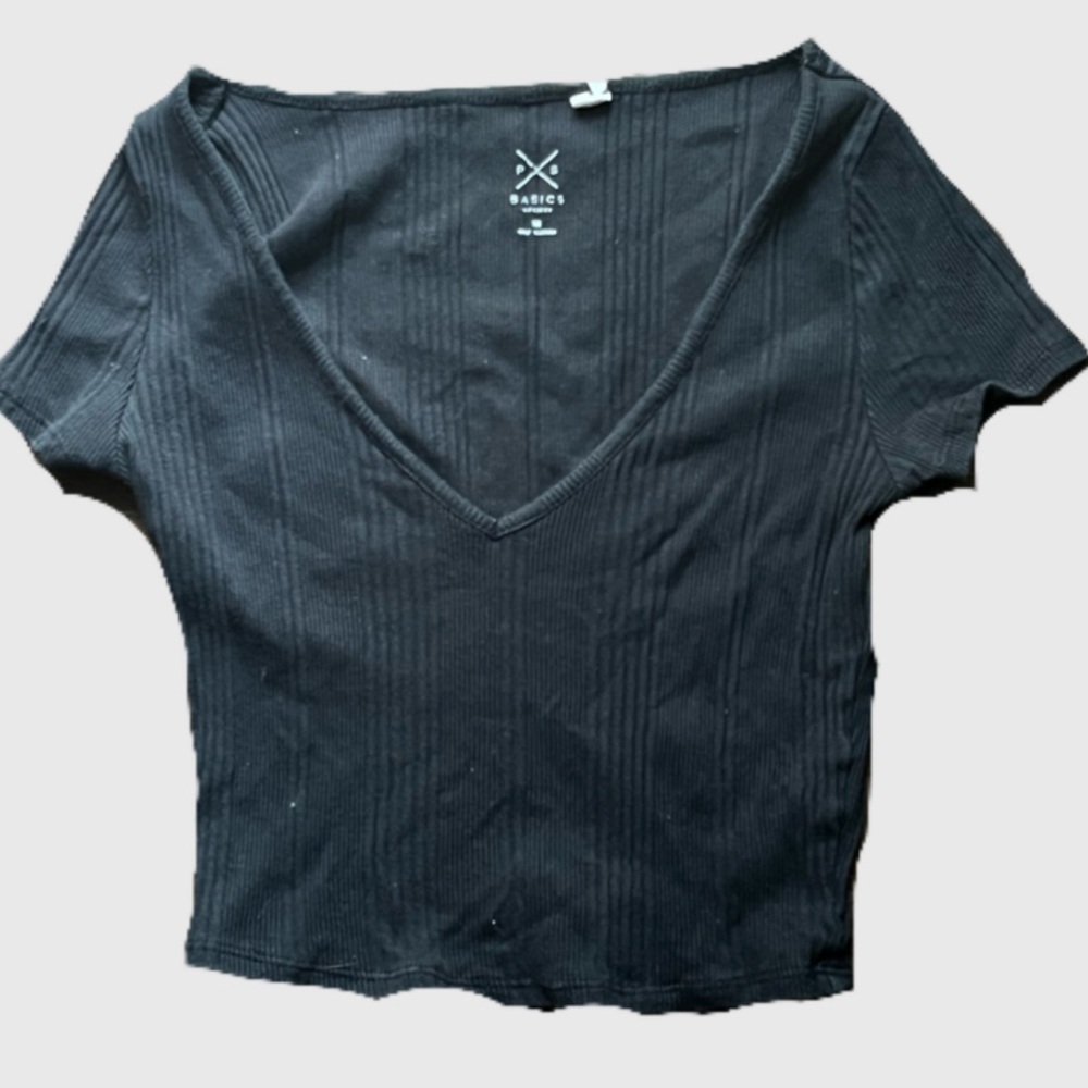 pacsun v neck crop top